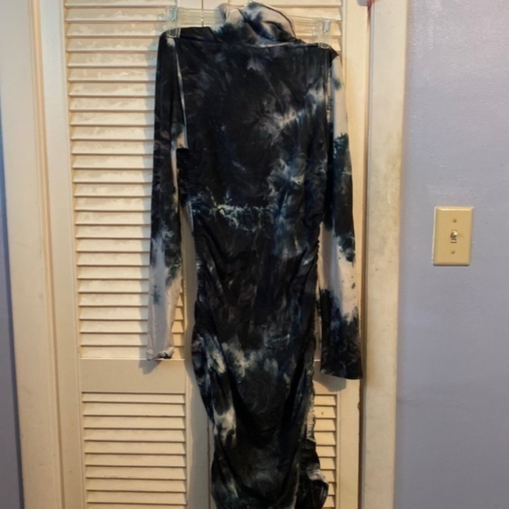 Heart & Hips| Tie Dye Ruched Side Turtleneck Dress